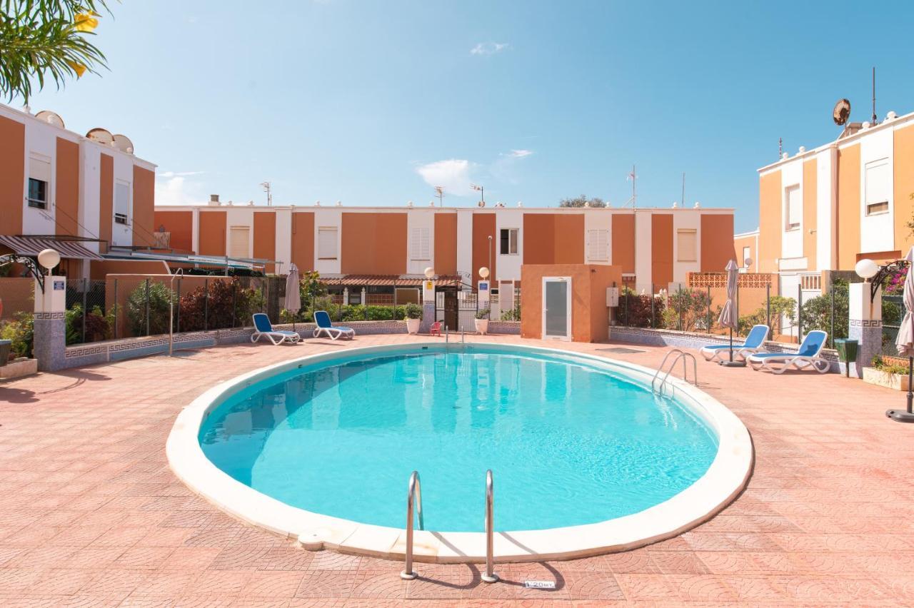 La Casa De Montse Vivienda Vacacional Playa De La Tejita El Medano  Luaran gambar