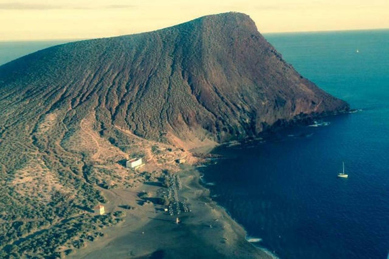 La Casa De Montse Vivienda Vacacional Playa De La Tejita El Medano  Luaran gambar