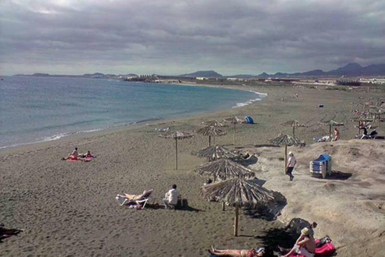 La Casa De Montse Vivienda Vacacional Playa De La Tejita El Medano  Luaran gambar